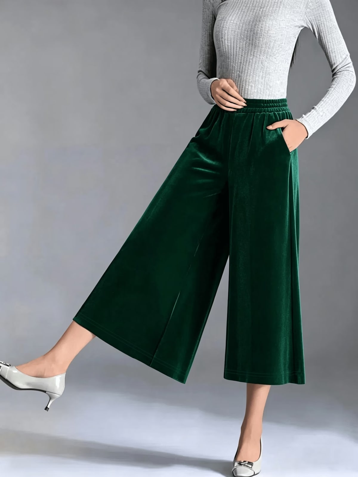 Almandine | Emerald Velvet Culottes