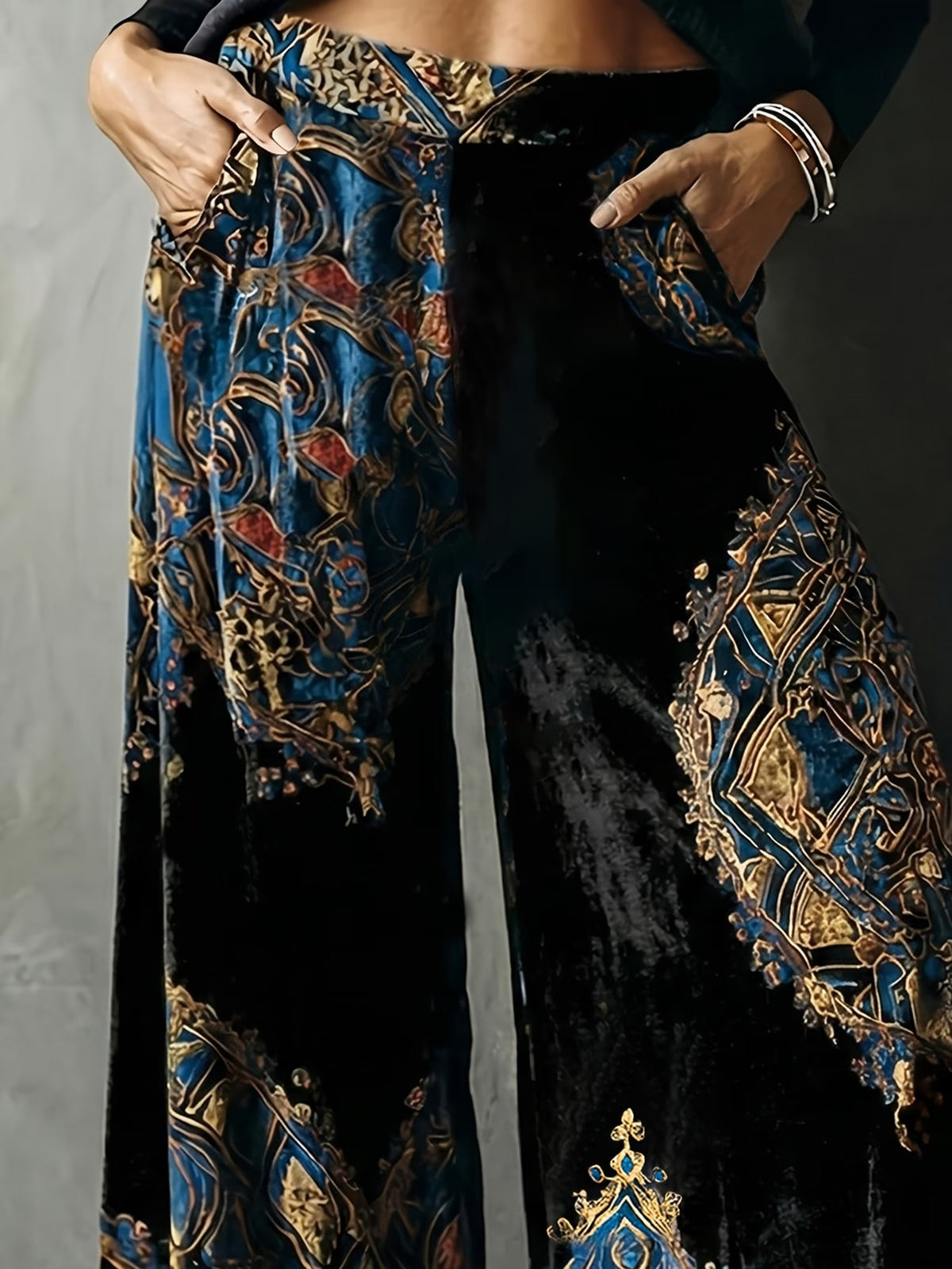 Belisandre | Black Paisley Velvet Palazzo Trousers