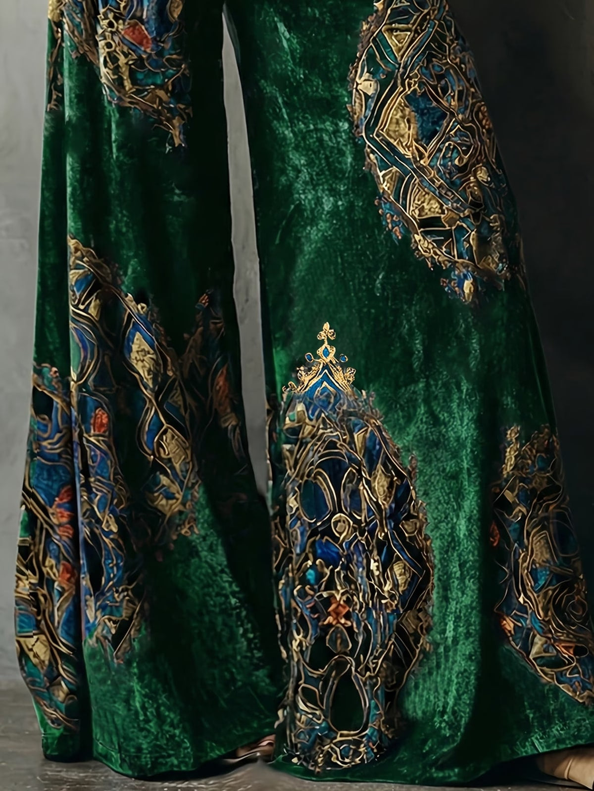 Halcyone | Emerald Paisley Velvet Palazzo Trousers