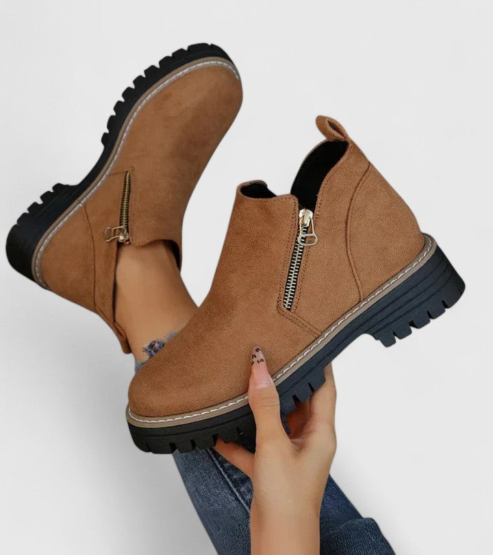 Orthopaedic Boots
