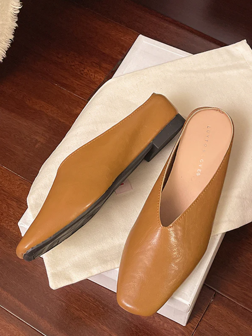 Ruvelle™ | Slip-On Flats