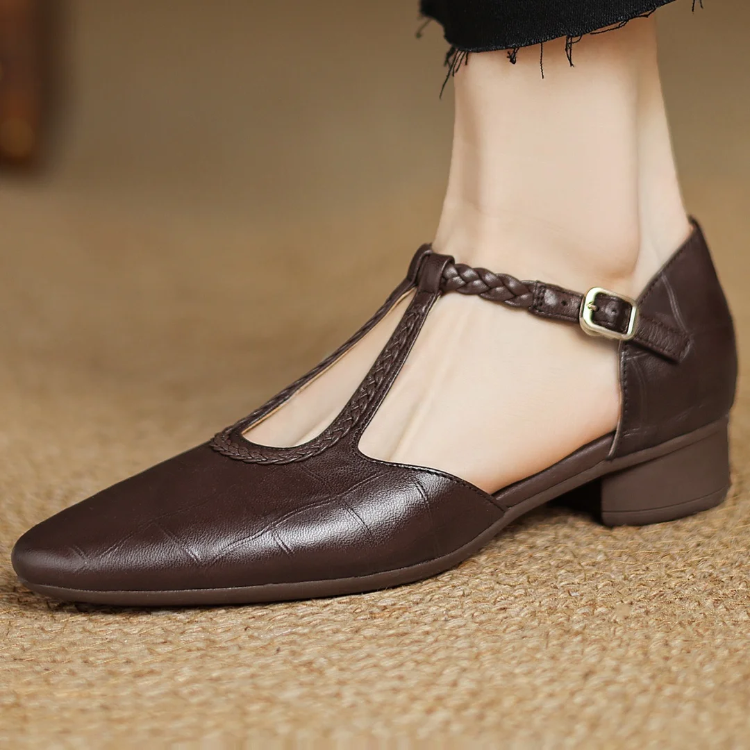 Edwynne™ | T-Strap Mary Jane Flats