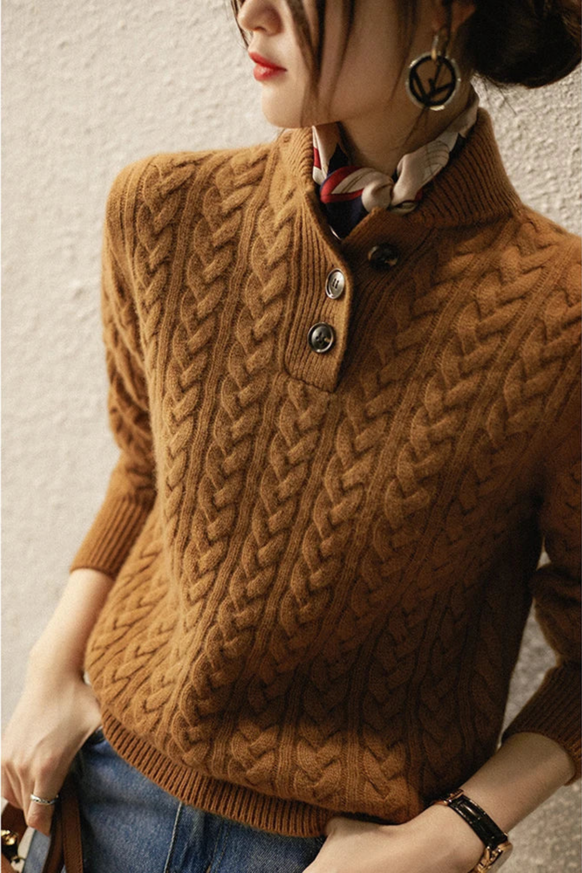 Women's Textured Cable Knit Sweater