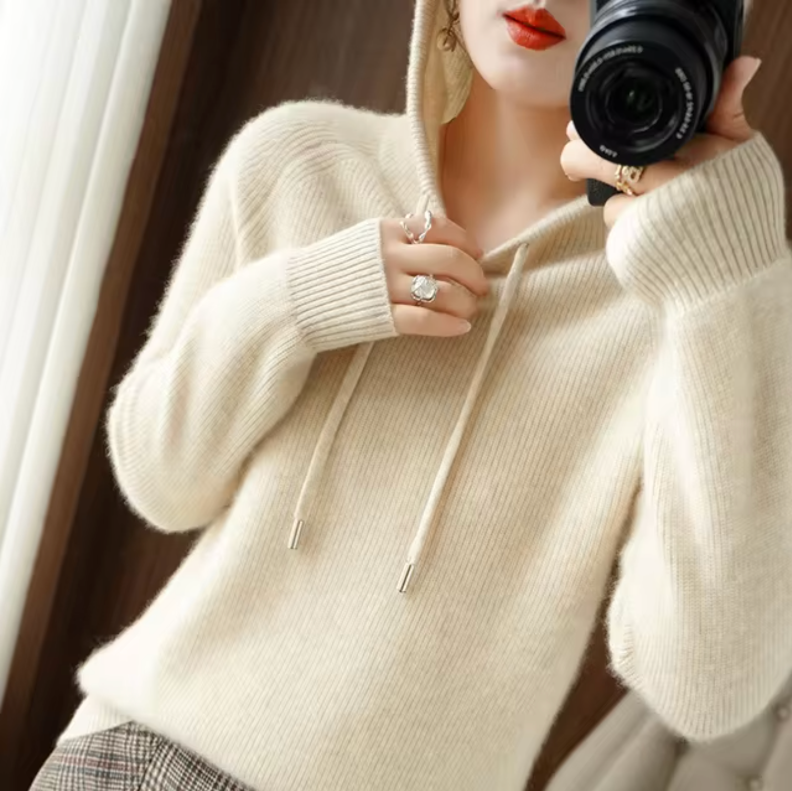 Fennella™ | Hooded Pullover Sweater