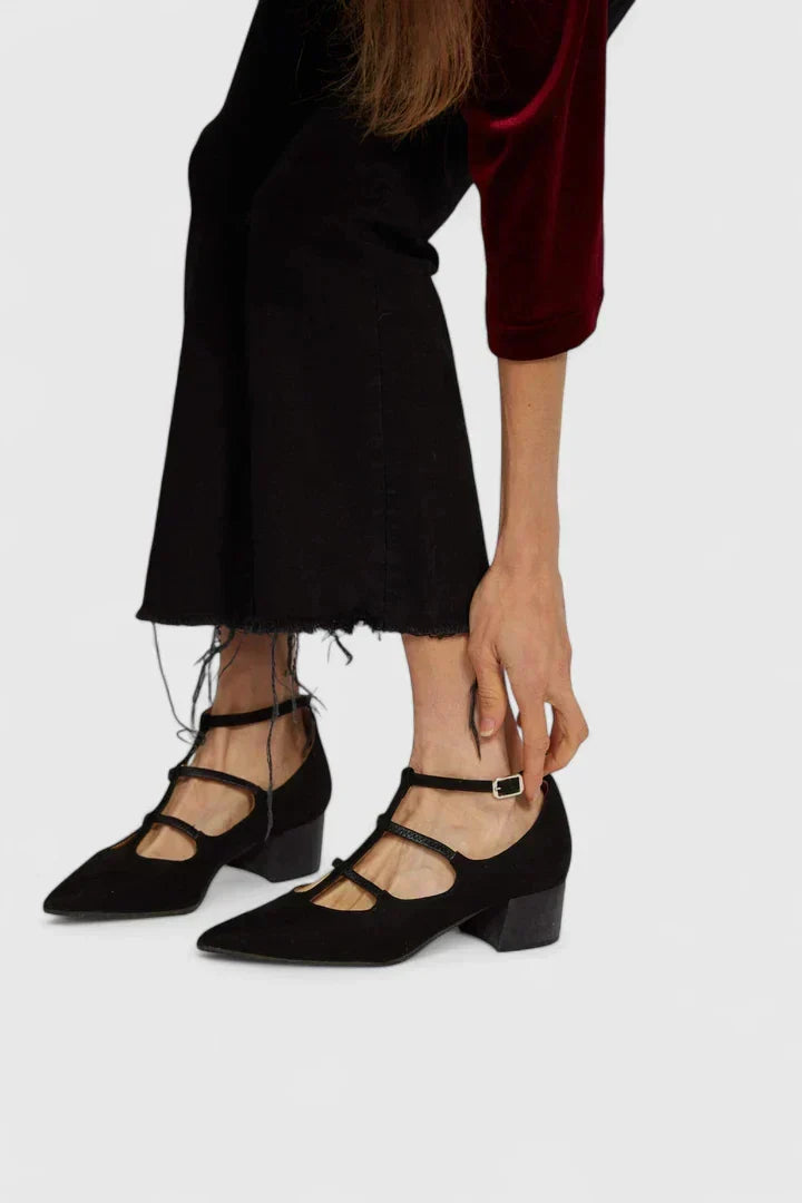 Orthopaedic Heels
