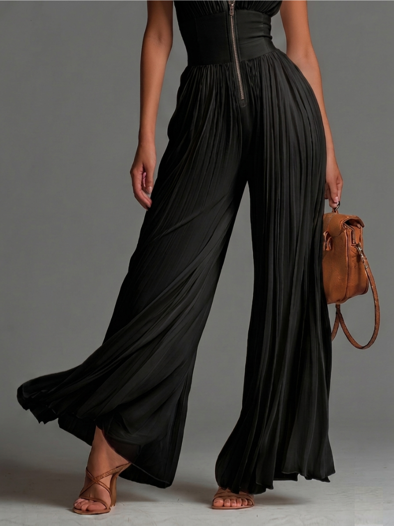 Beaumont™ | Deep V-Neck Pleated Wide-Leg Jumpsuit