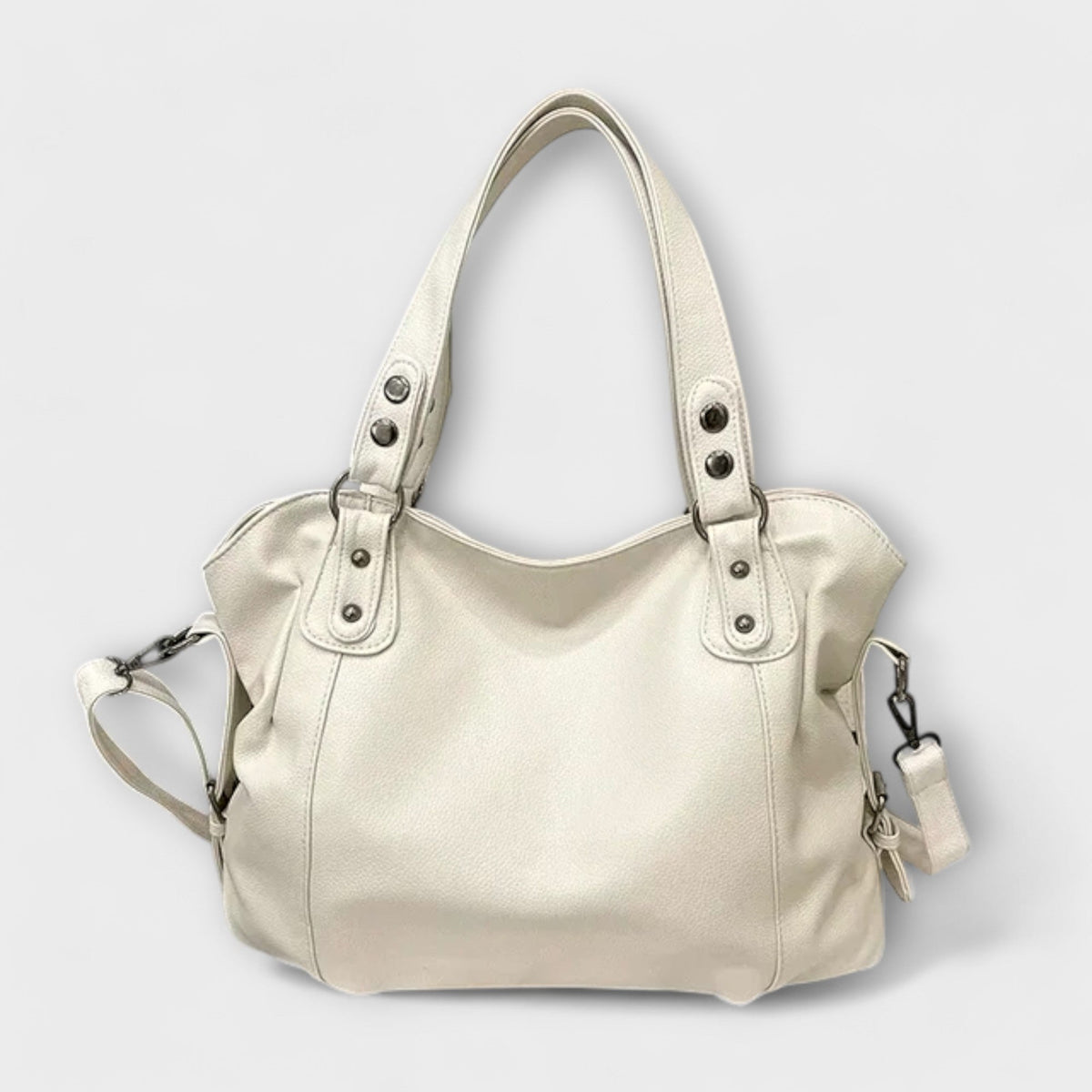 Women’s Shoulder Bag With Sleek Shape