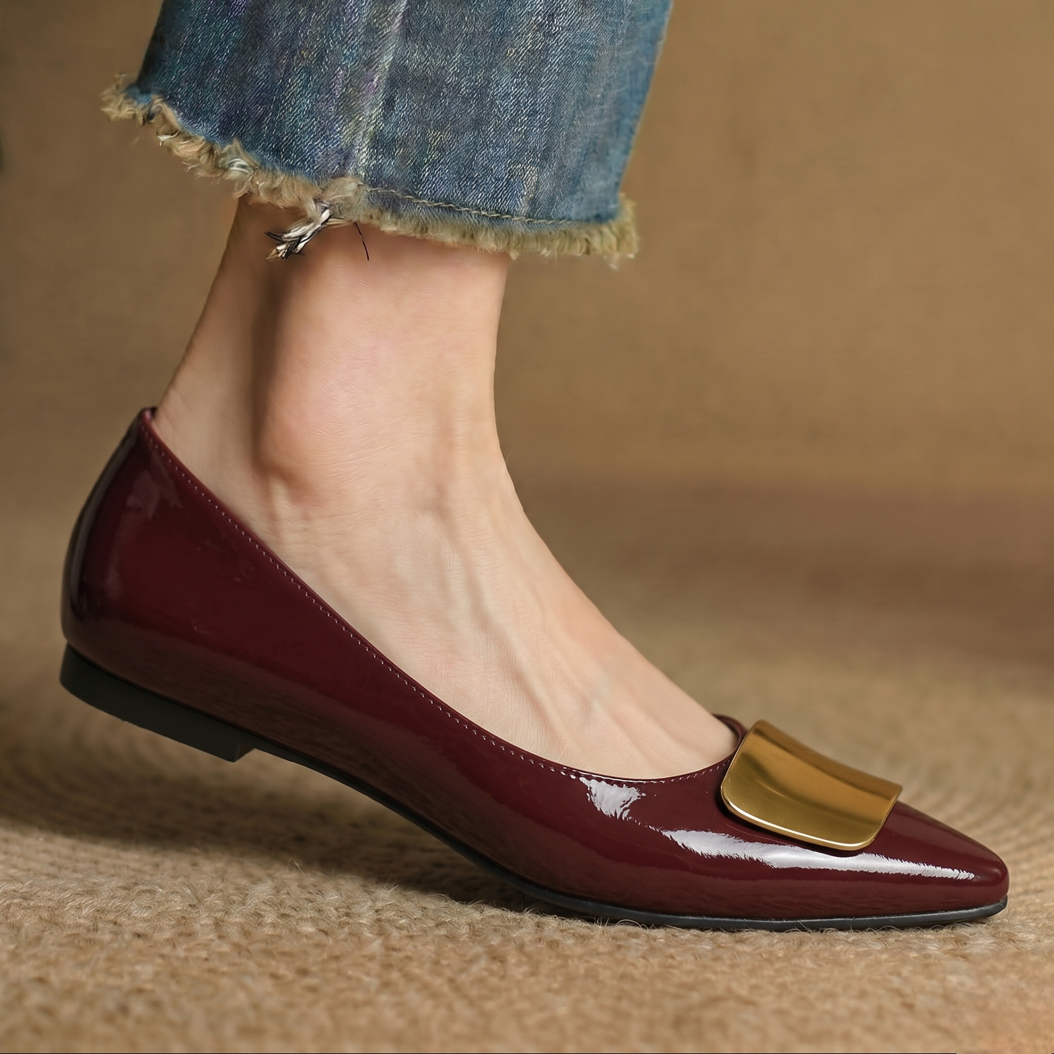 Dovima™ | Flats