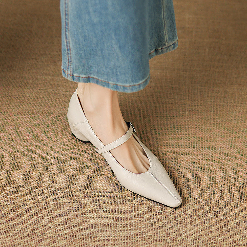 Lourette™ | Pointed-Toe Mary Jane Flat