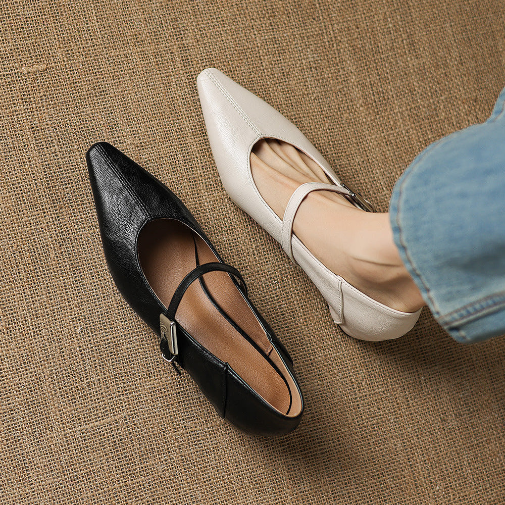 Lourette™ | Pointed-Toe Mary Jane Flat
