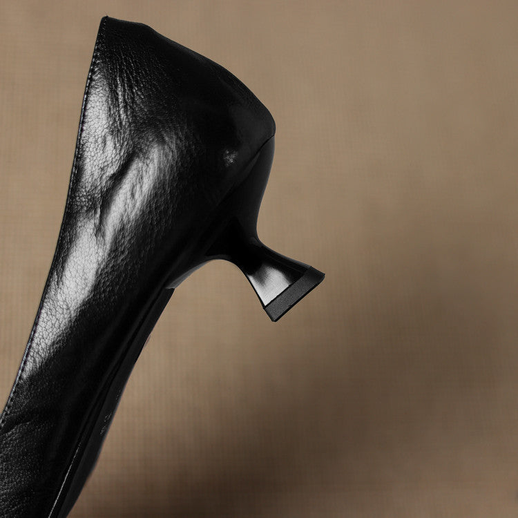 Women's Leather Low Pumps