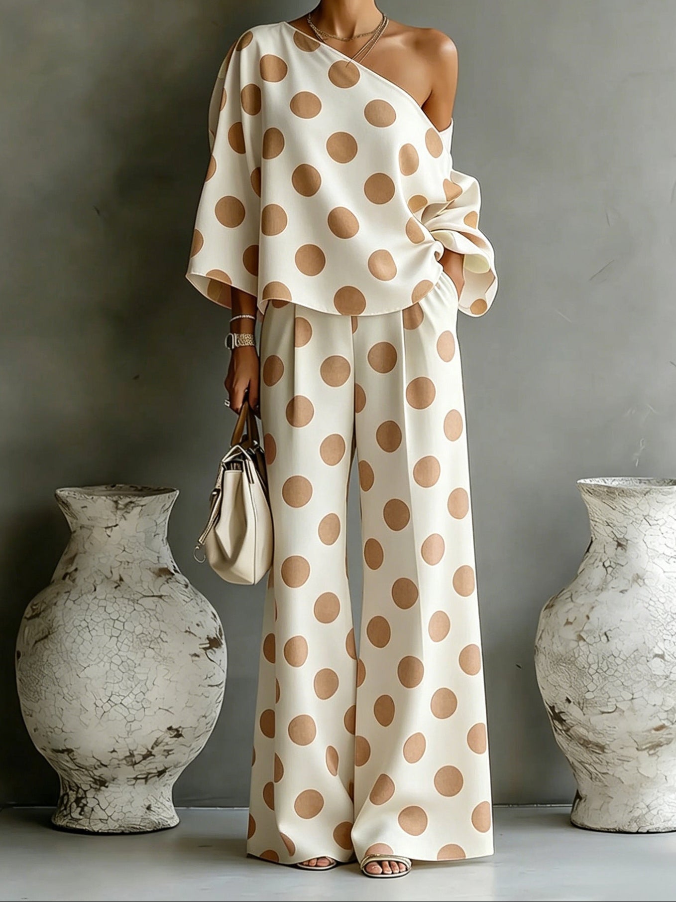 Vivienne™ | Elegant Polka Dot Two-Piece Set