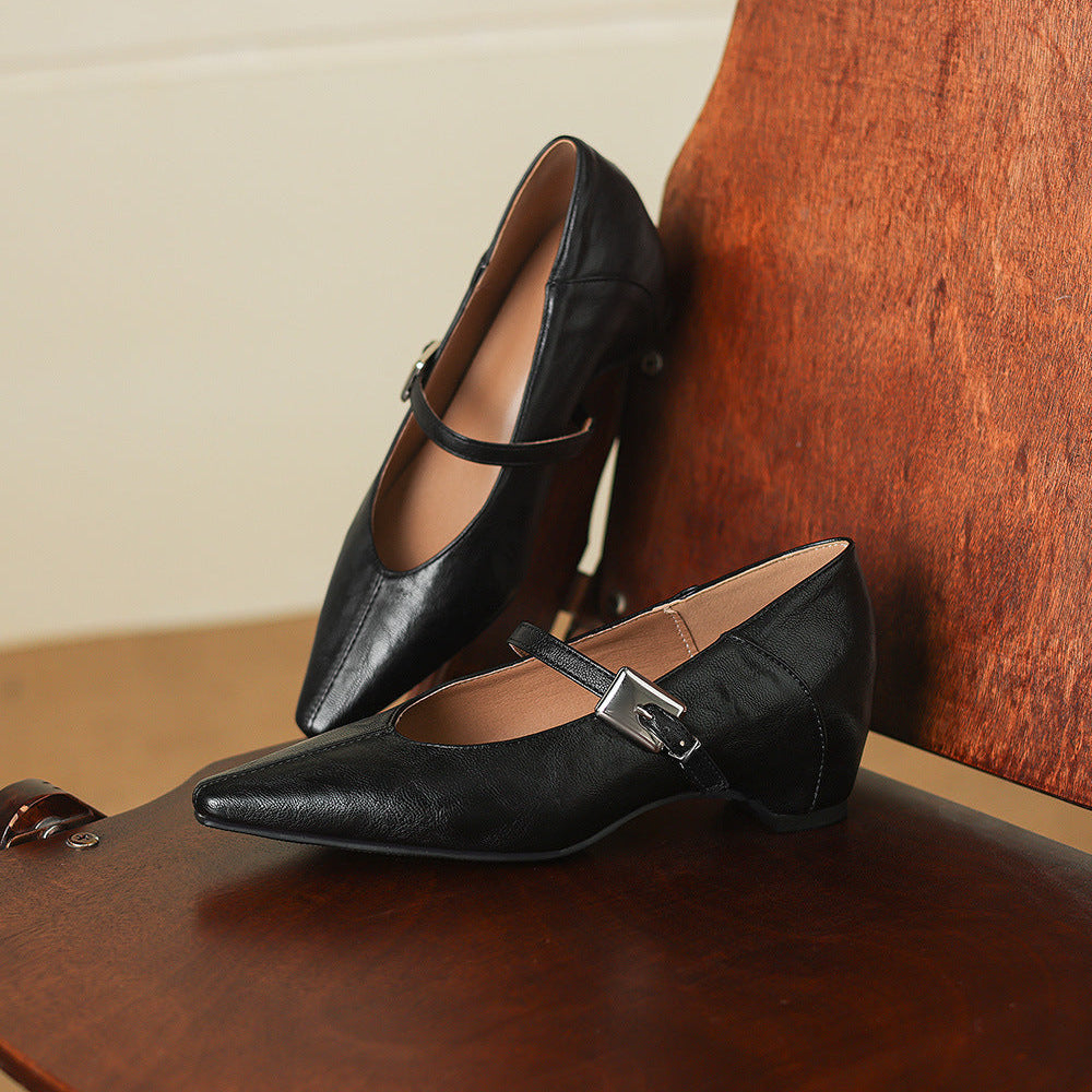Lourette™ | Pointed-Toe Mary Jane Flat