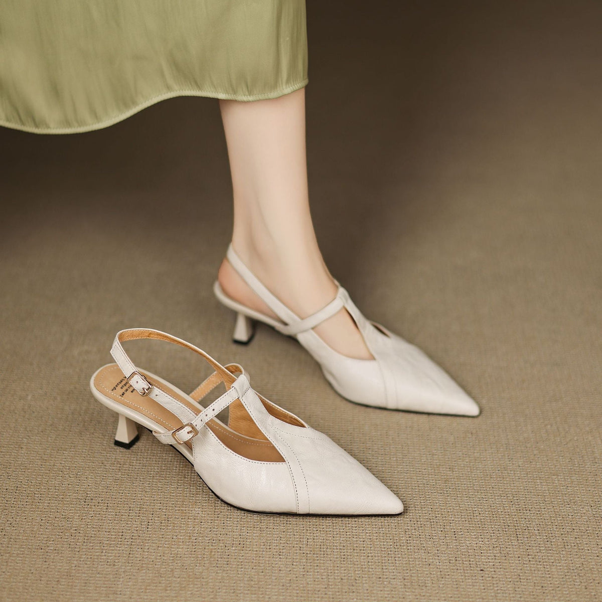 Women's Pointed Leather Heels