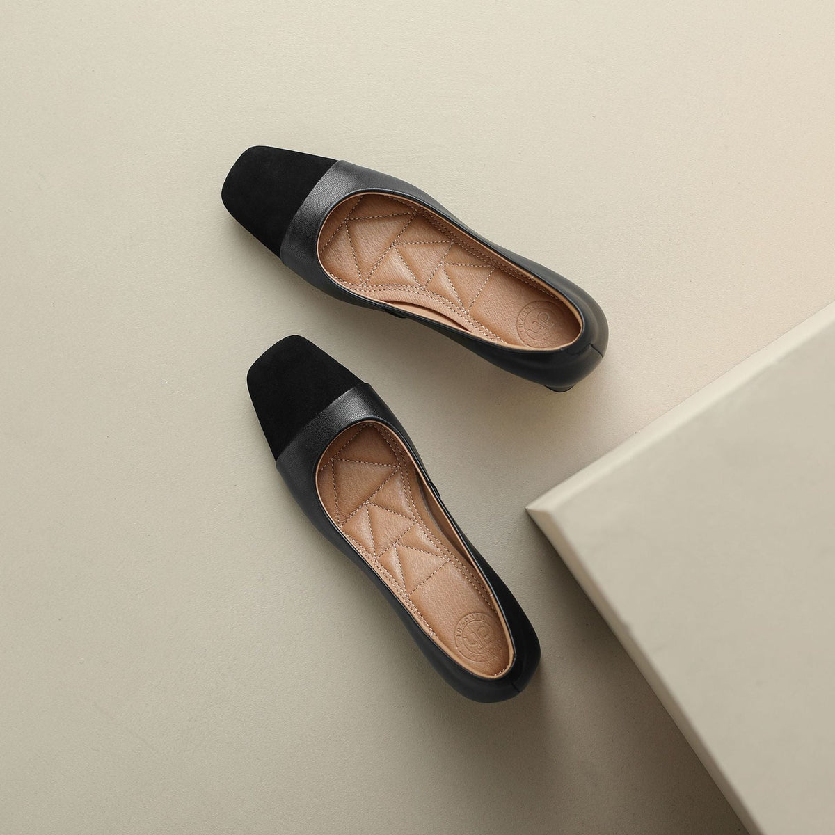 Women's Square-Toe Leather Pumps