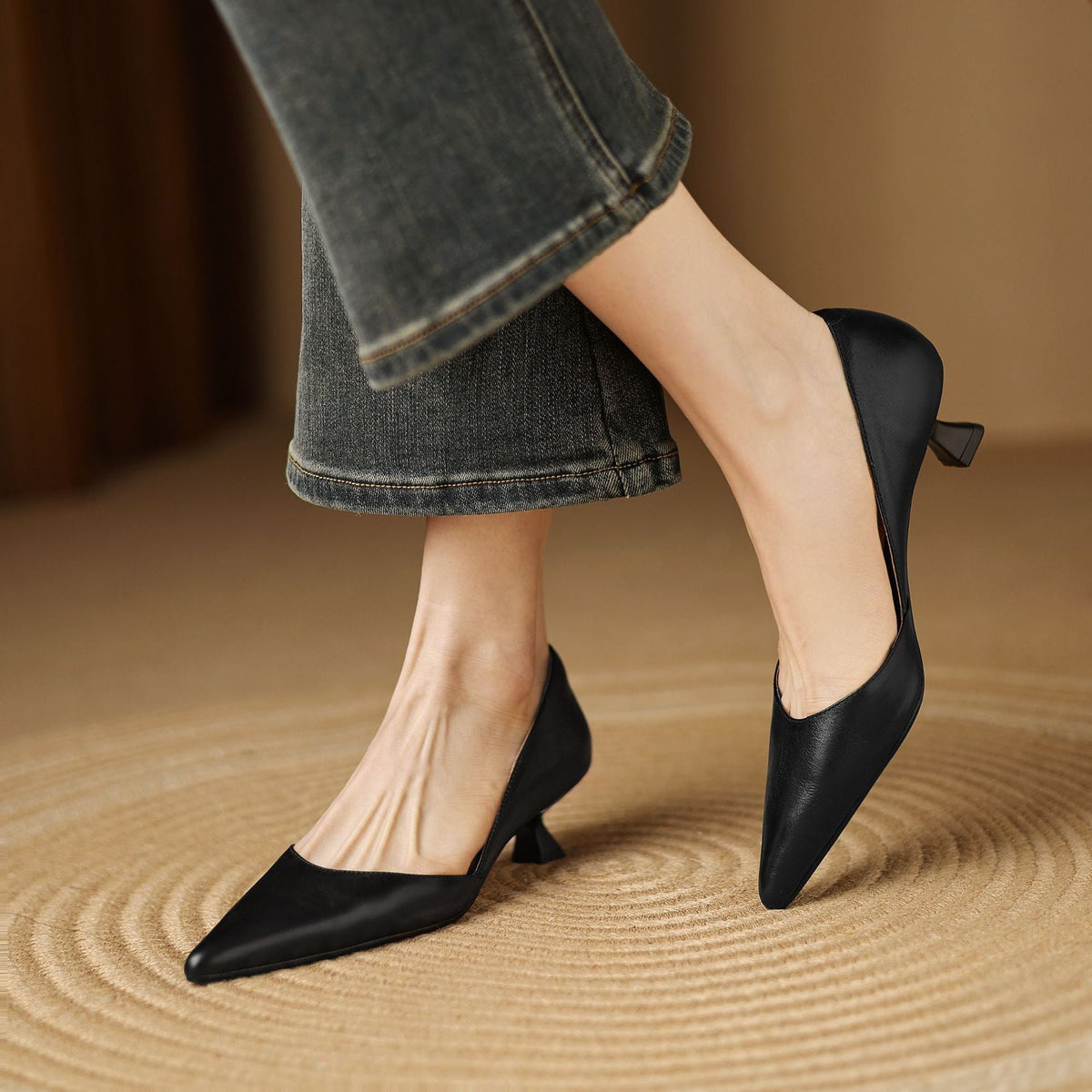 Women's Leather Kitten Heels