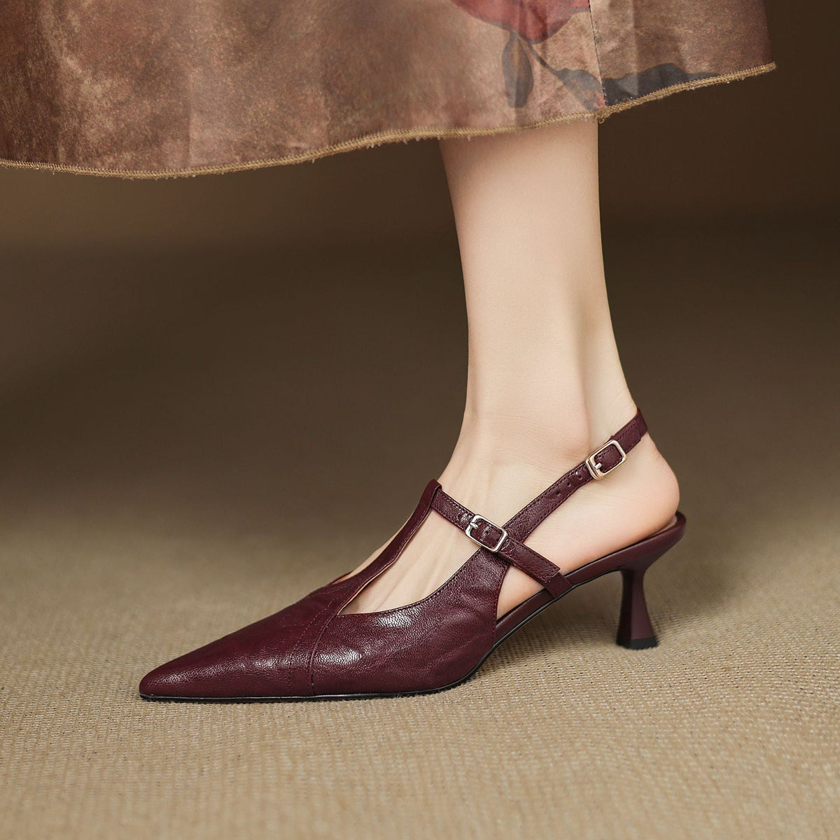 Women's Pointed Leather Heels