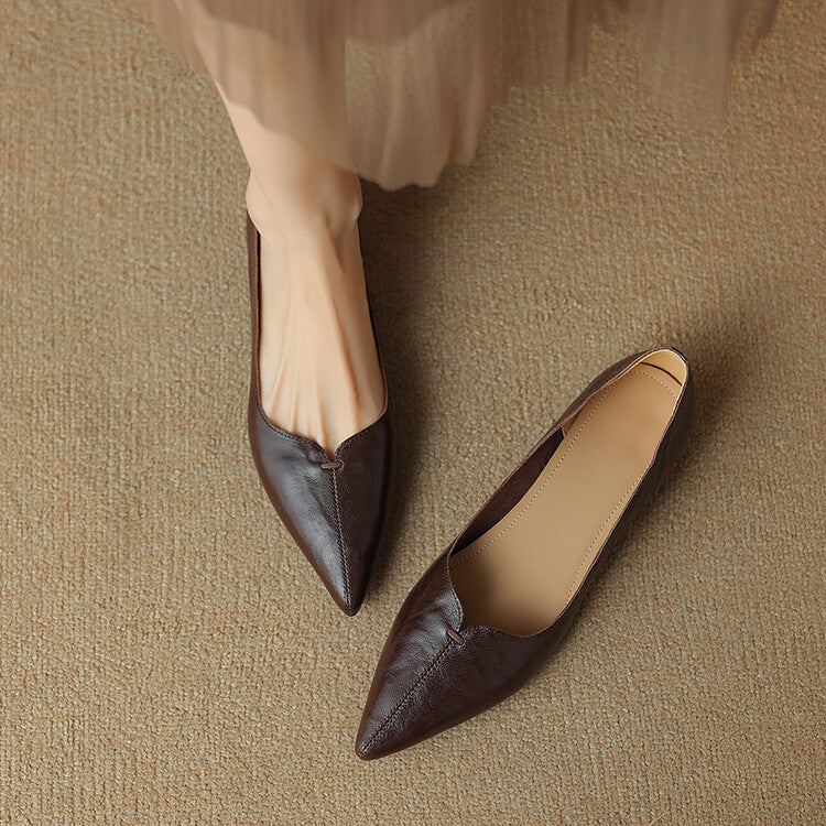 Women's Point Leather Flats