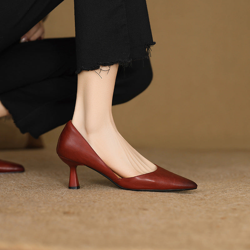 Women's Curve Leather Heels