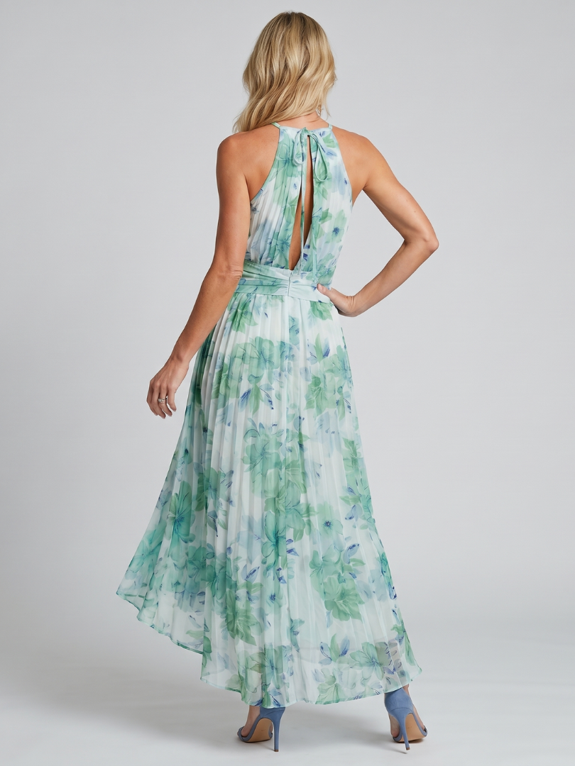 Vespara™ | Halter Neck Floral Print Pleated Midi Dress