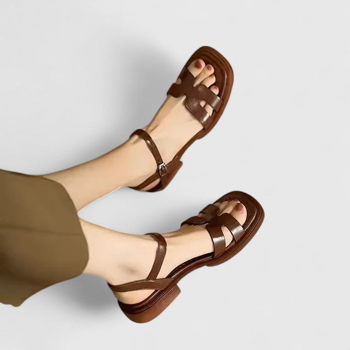 Nadia™ | Sophisticated Flat Sandals