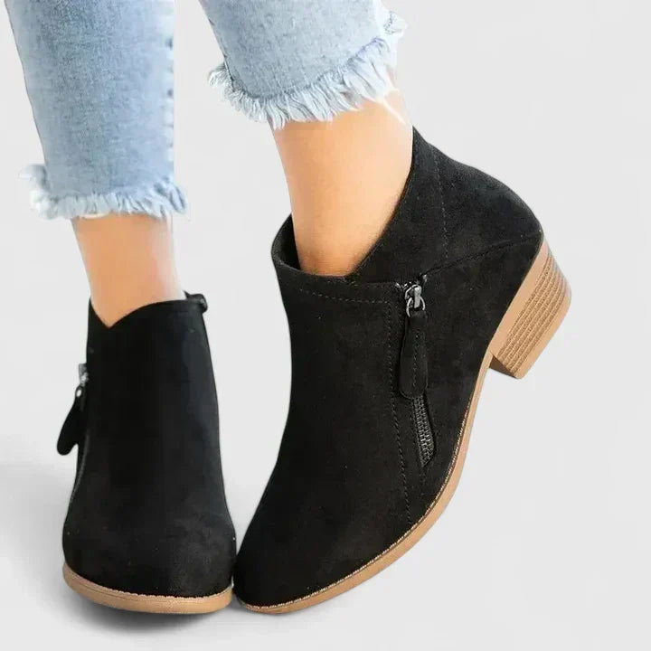 Orthopaedic Boots