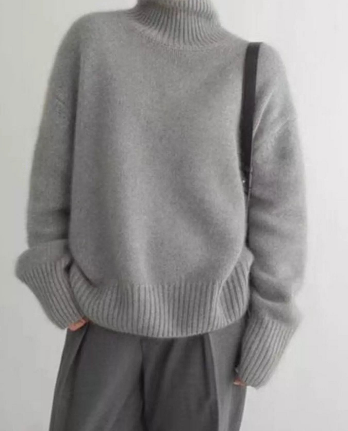 Scarlett | Turtleneck Dropped Shoulder Sweater