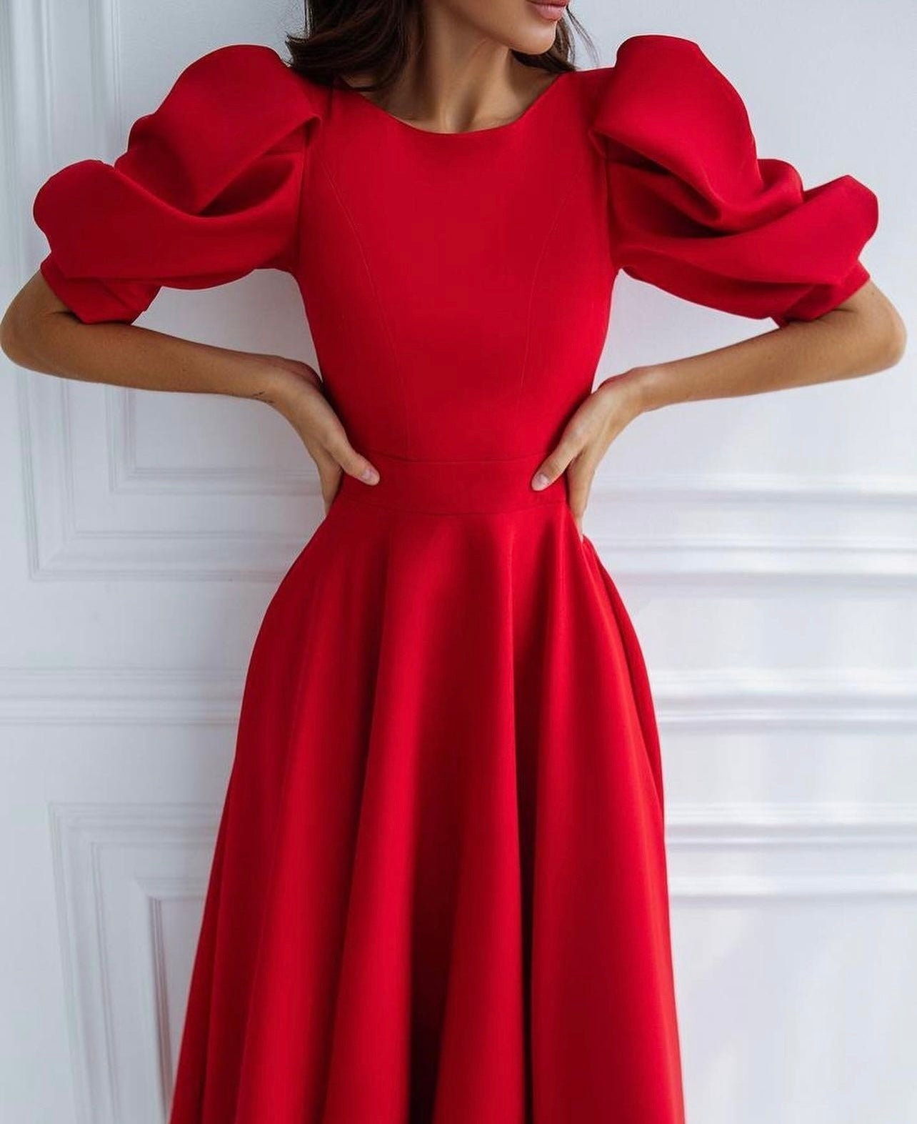 Lesa™ | Elegant Midi Dress