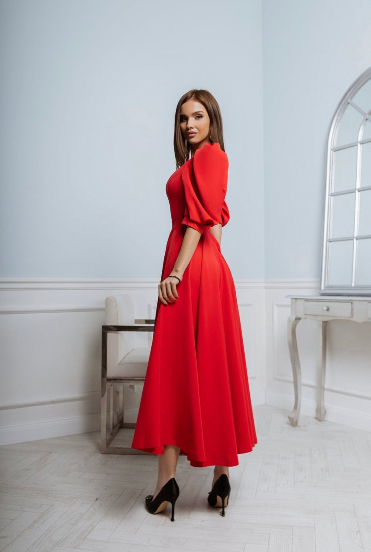 Lesa™ | Elegant Midi Dress