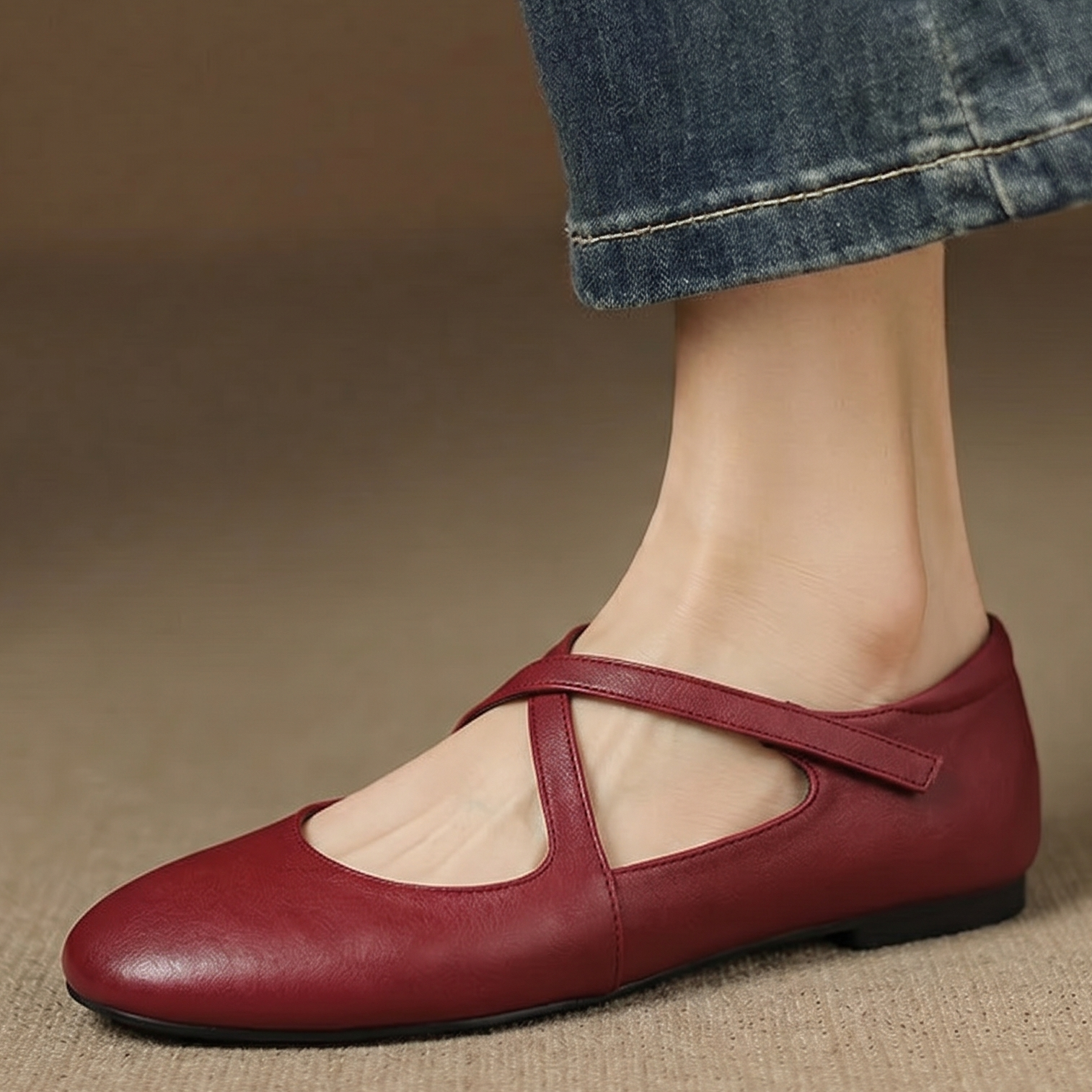 Ottavia™ | Cross-Strap Ballet Flats