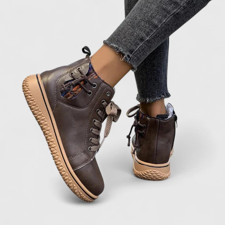 Orthopaedic Boots