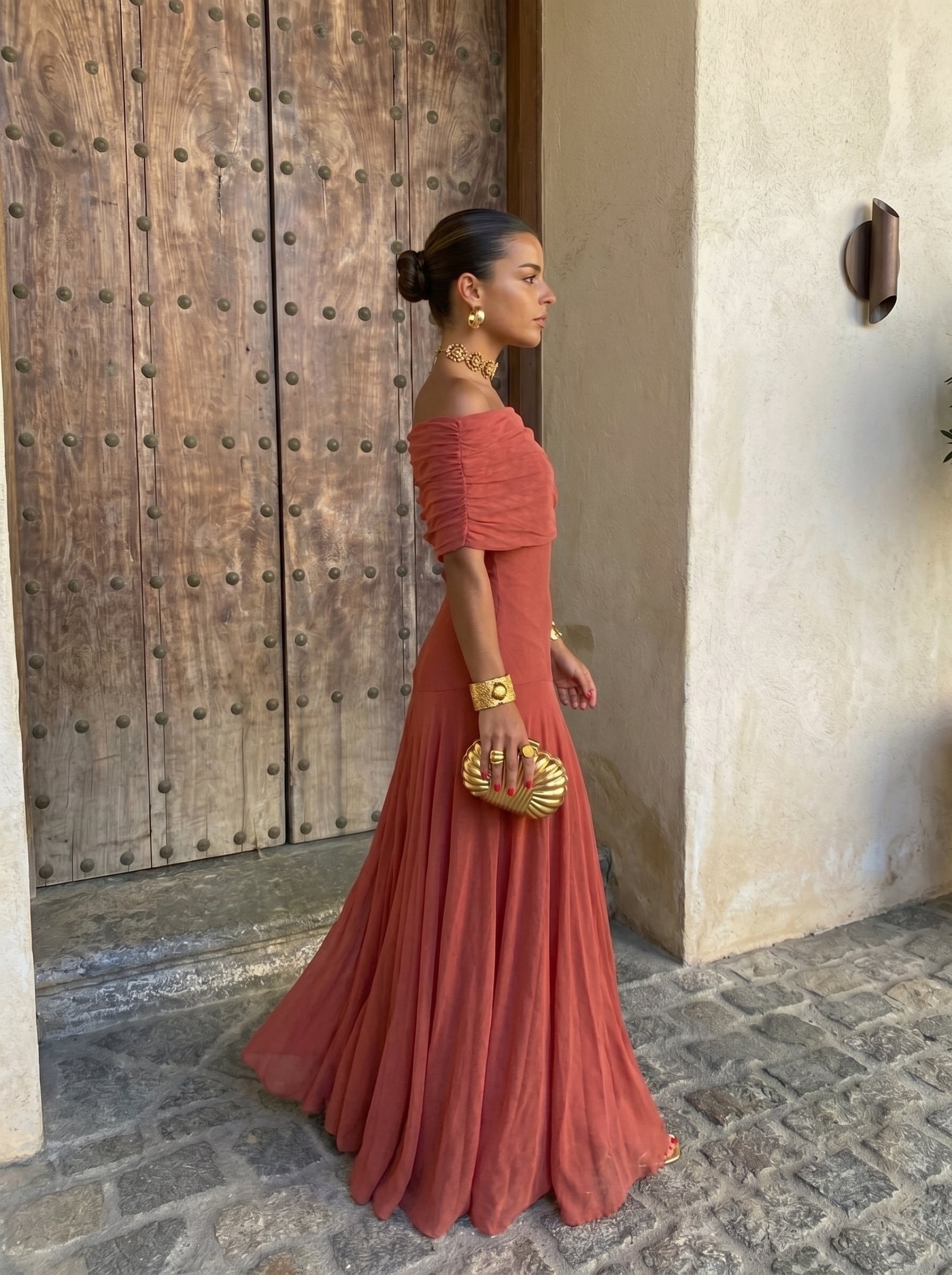 Ravaine™ | Elegant Off-Shoulder Gown