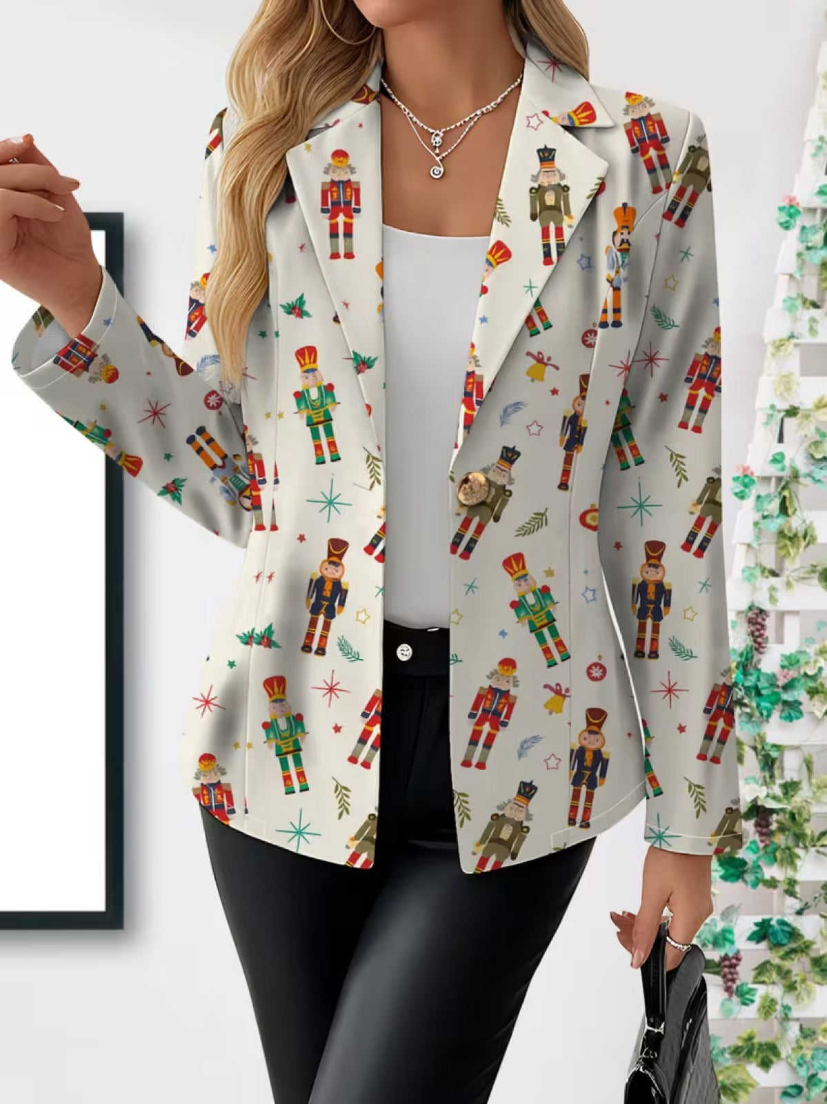 Vivenne™ | Nutcracker Print Blazer