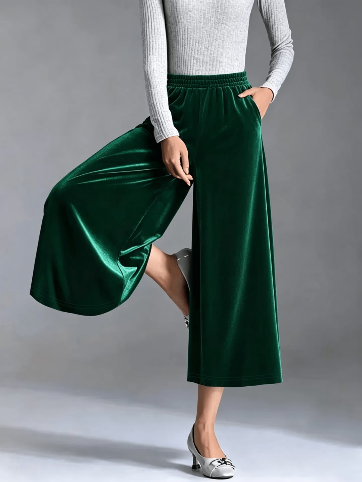 Almandine | Emerald Velvet Culottes