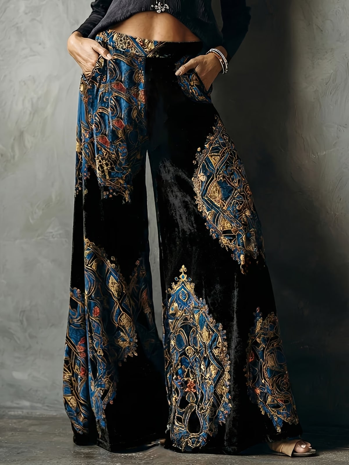 Belisandre | Black Paisley Velvet Palazzo Trousers