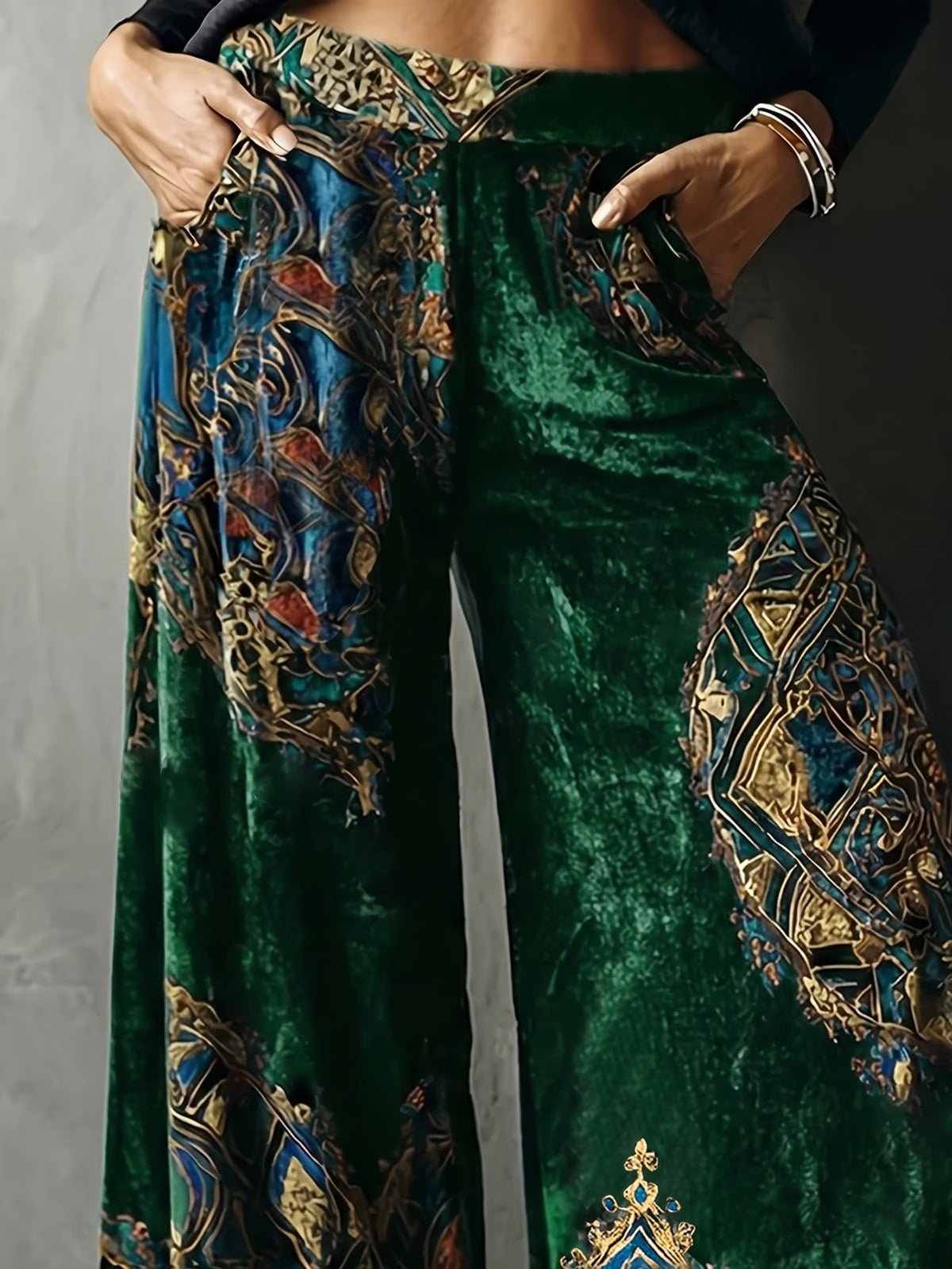 Halcyone | Emerald Paisley Velvet Palazzo Trousers