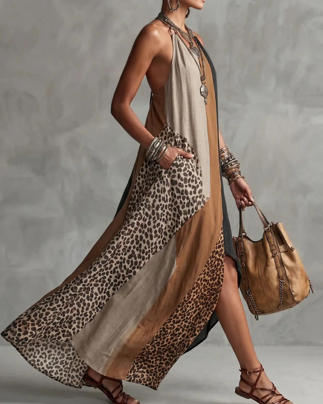 Sleeveless Maxi Dress with Contrast Leopard Pockets