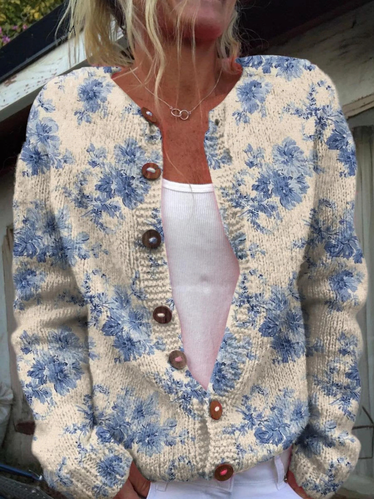 Ivorie™ | Vintage Floral Knit Cardigan