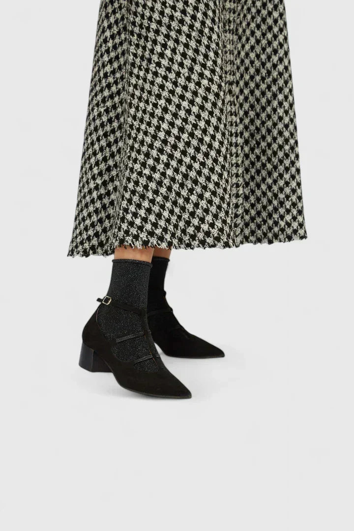 Orthopaedic Heels