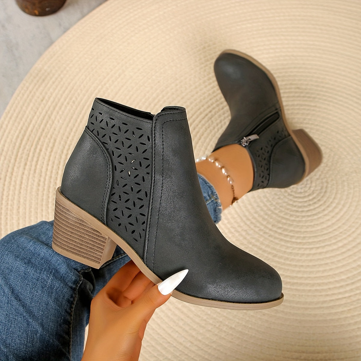 Orthopaedic Boots