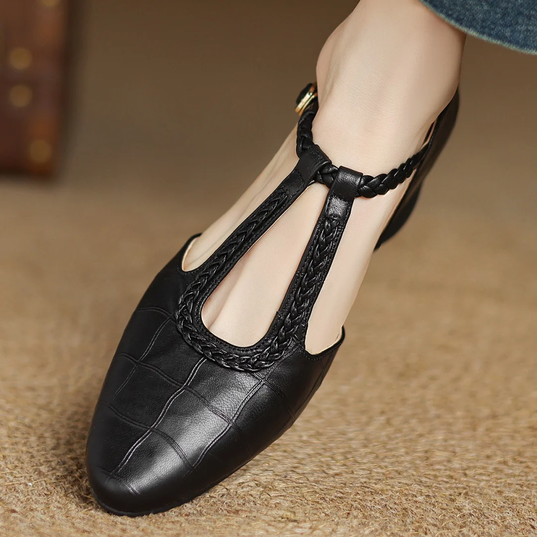 Edwynne™ | T-Strap Mary Jane Flats