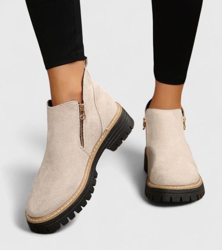 Orthopaedic Boots