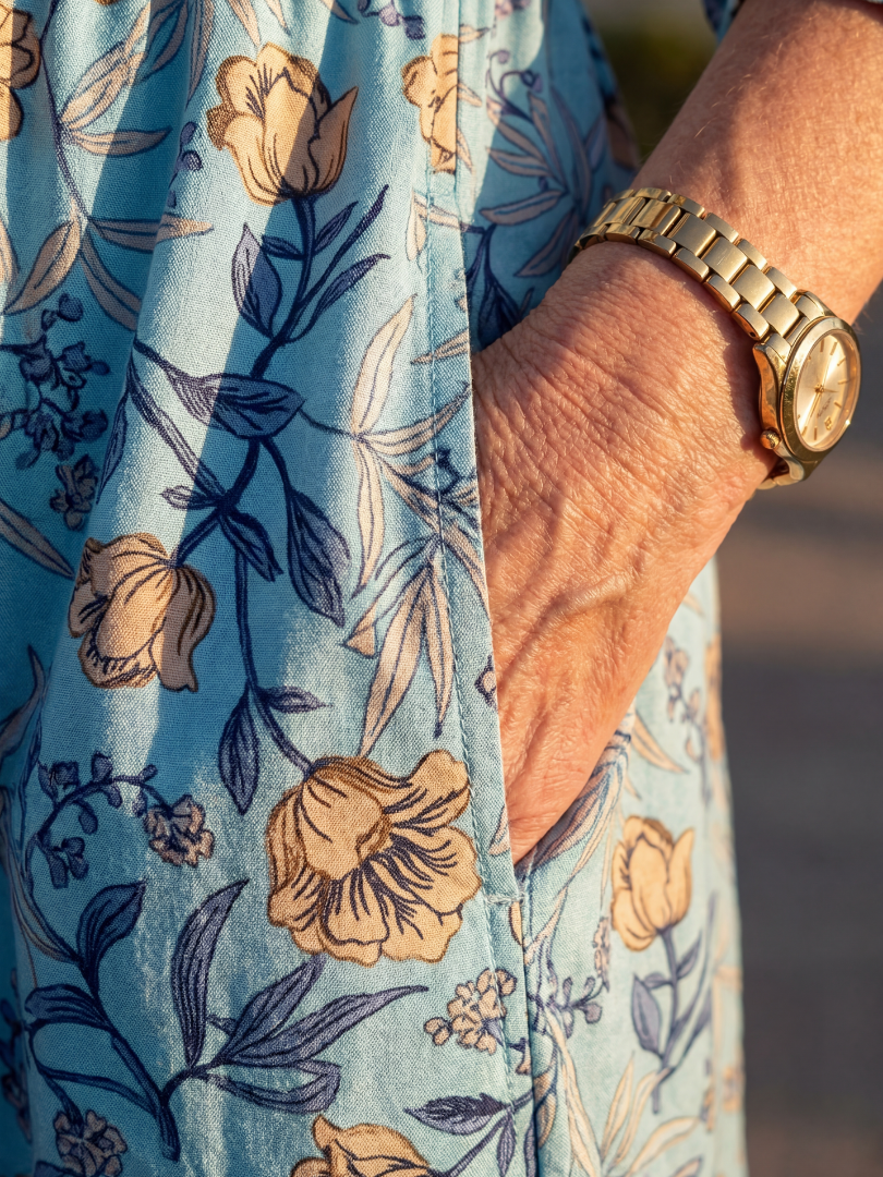 Sandelle™ | Floral Gather Midi Dress