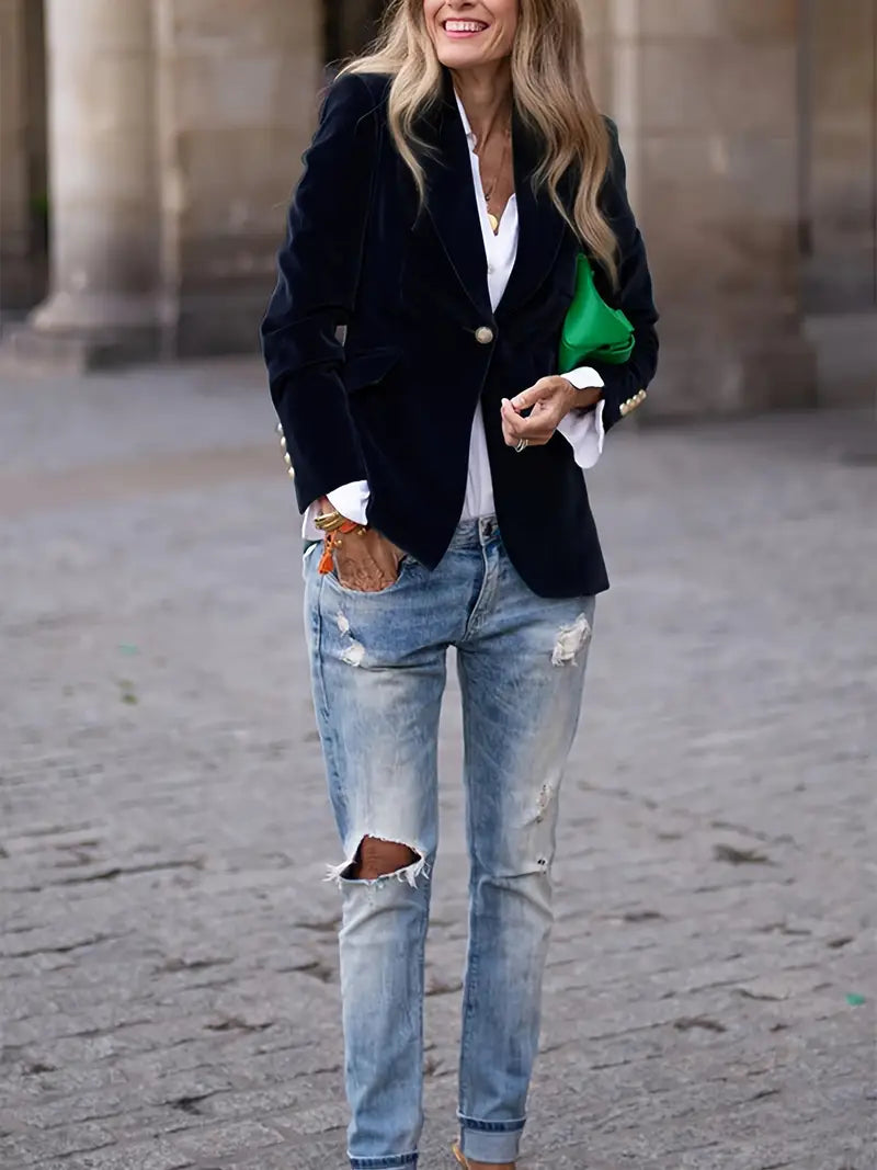 Women's Luxurious Velvet Blazer