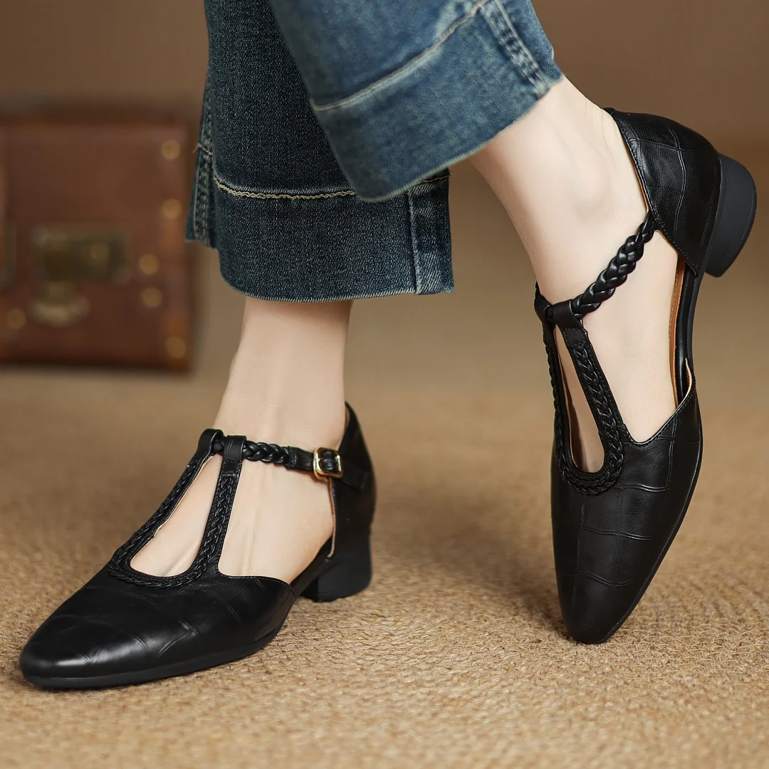 Edwynne™ | T-Strap Mary Jane Flats