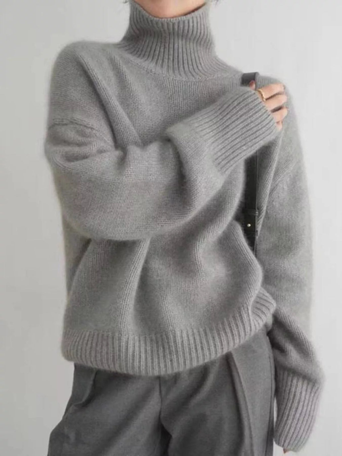Scarlett | Turtleneck Dropped Shoulder Sweater