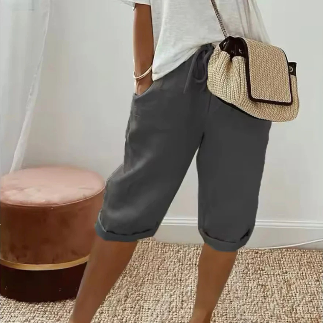 Annette™ | Drawstring Capri Shorts