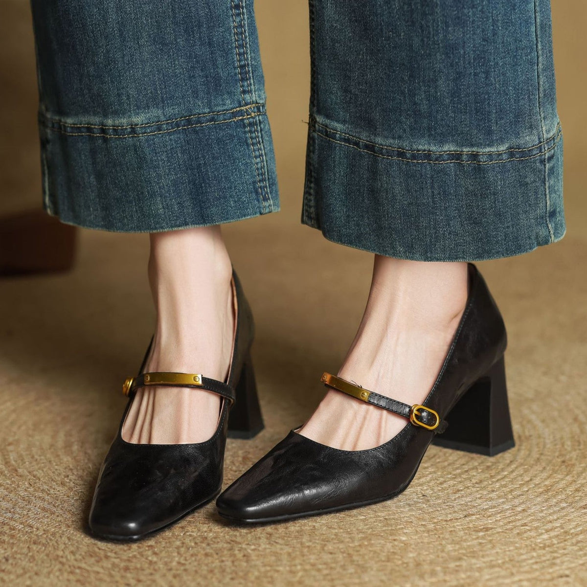 Women's Leather Strap Pumps