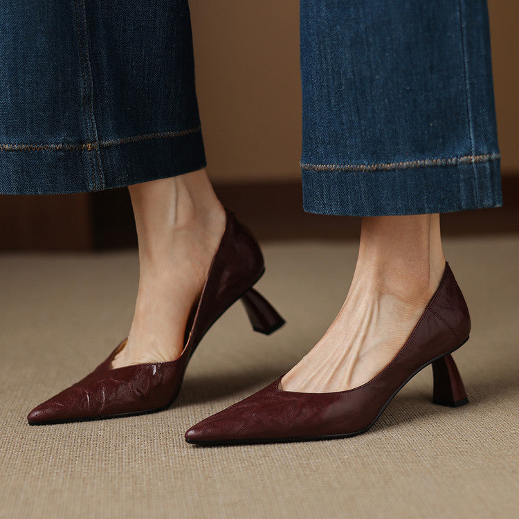 Women's Sculpted Leather Pumps