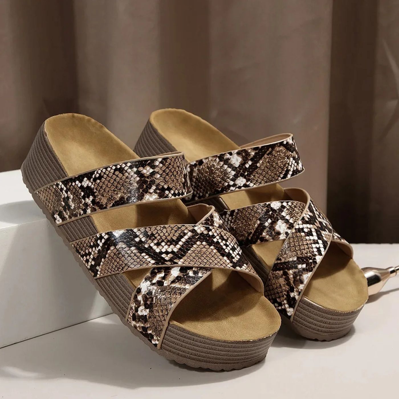 Kestelle™ | Orthopedic Cross-Strap Platform Sandals
